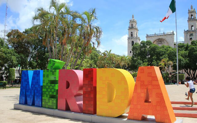 Tiempo de Taxi Aeropuerto de Cancún a Mérida